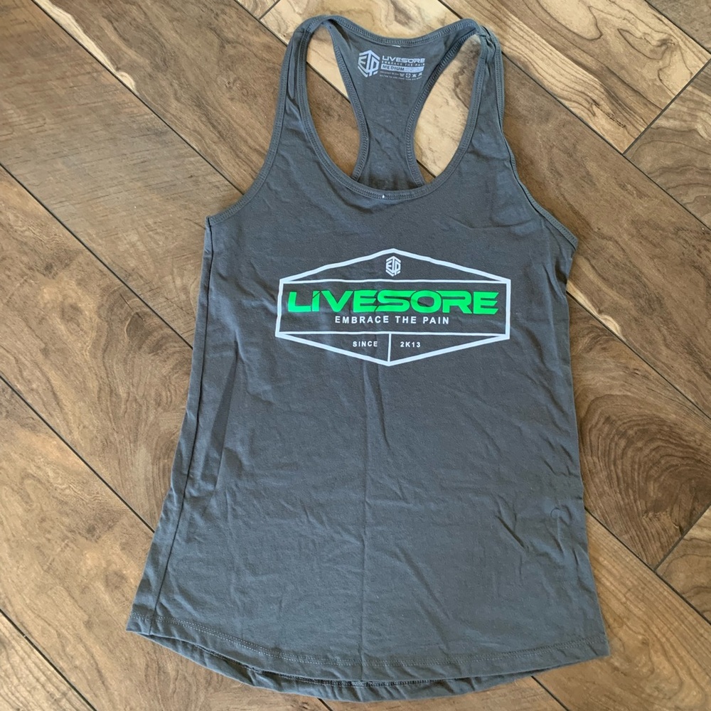 Live sore tank